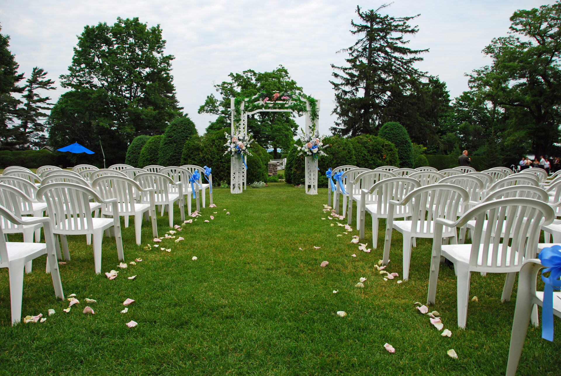 Planning An Outdoor Wedding Details